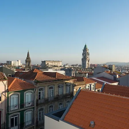 Almada Domus