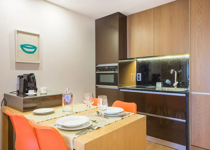 Apartment Almada Domus