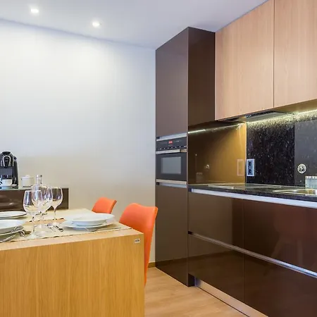 Almada Domus * Porto