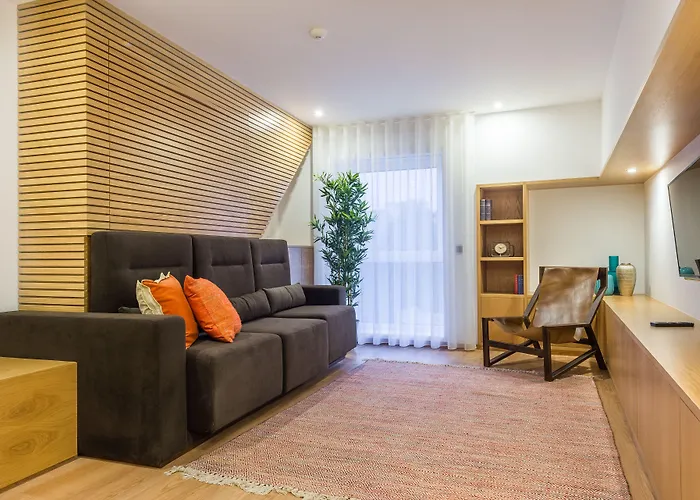 Apartment Almada Domus